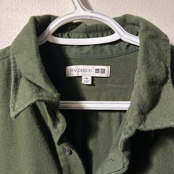UNIQLO/ JW Anderson Long Sleeves - Picture 3 of 4